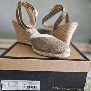 NEW in box! Martha Stewart Espadrille
